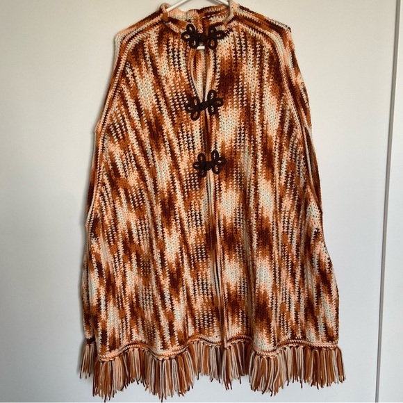 Hand Knit Western Tassel Cape Poncho - Picture 12 of 14